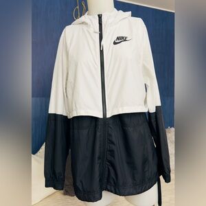 Nike Hooded Windbreaker Jacket Women’s Small